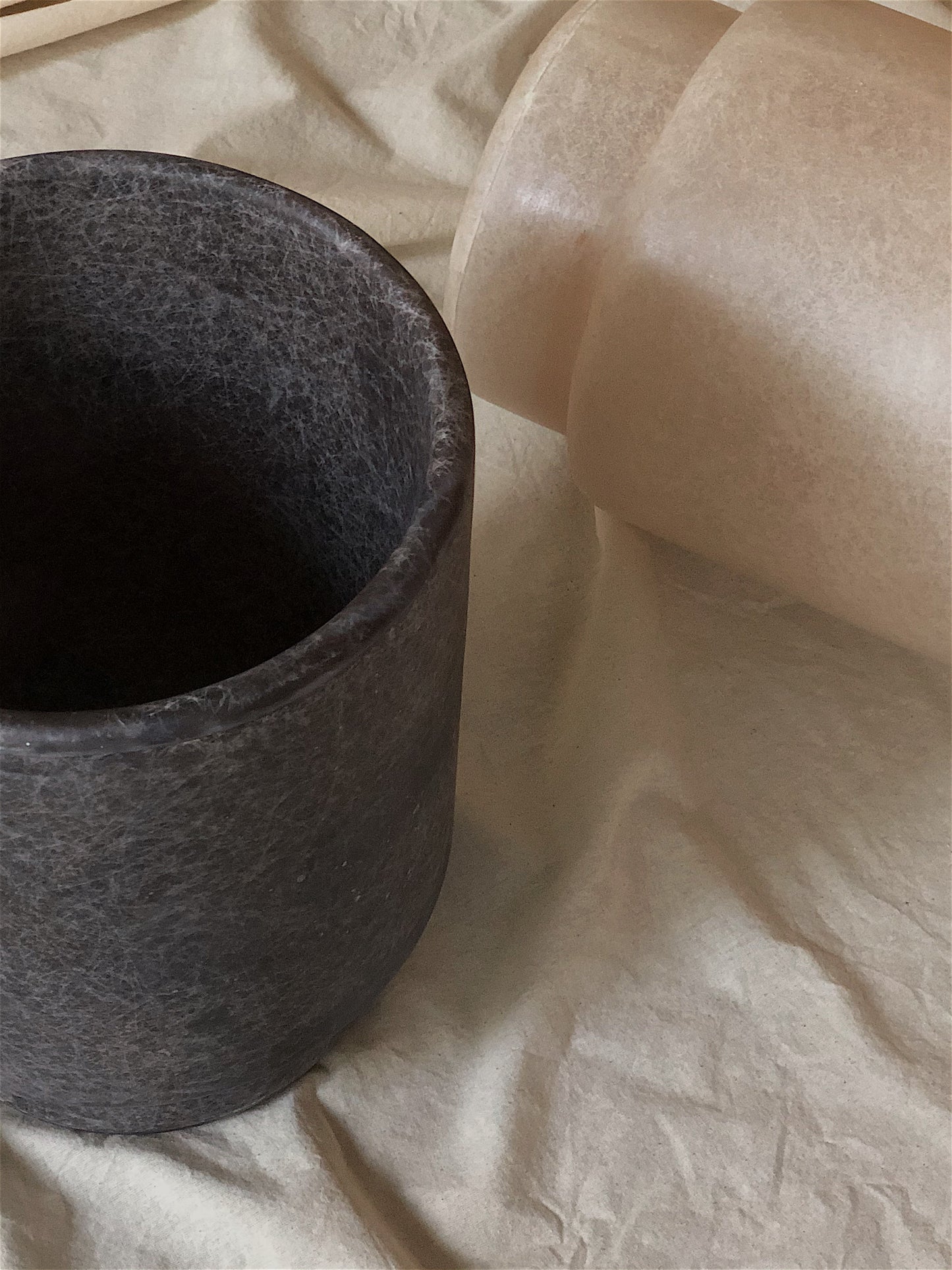 "Tong" Bin\Vase