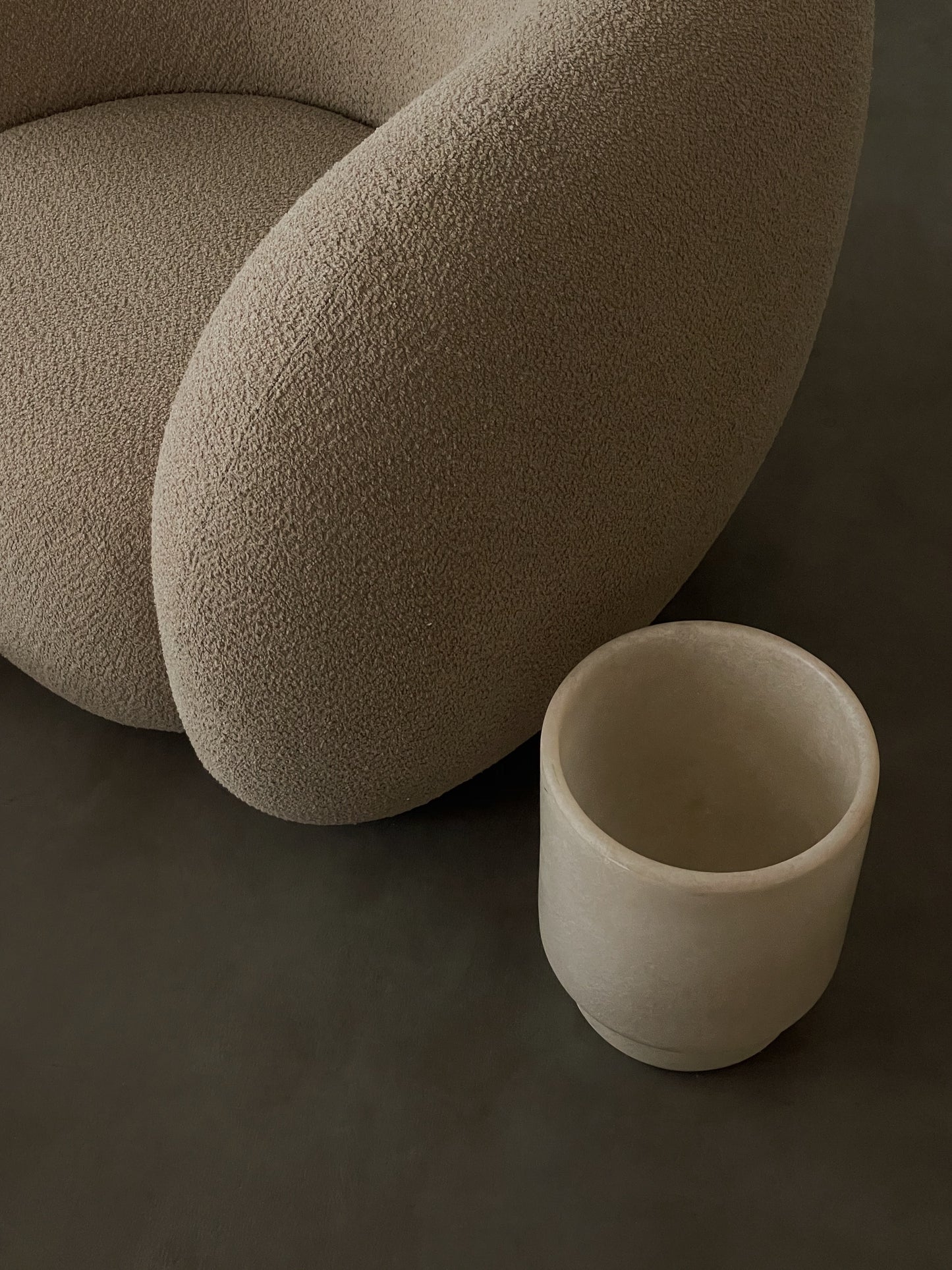 Circular Lounge