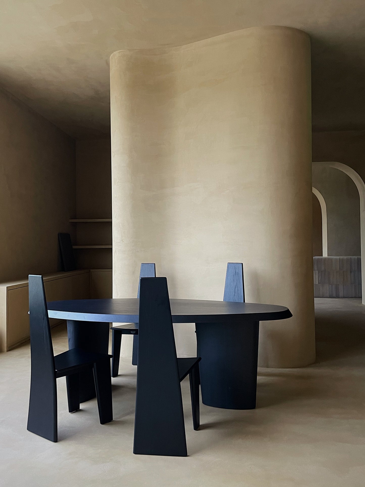 Oval Dining Table
