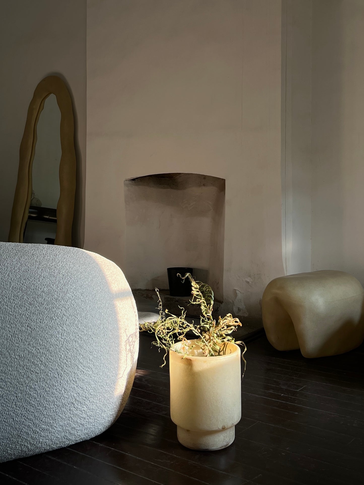 "Tong" Bin\Vase