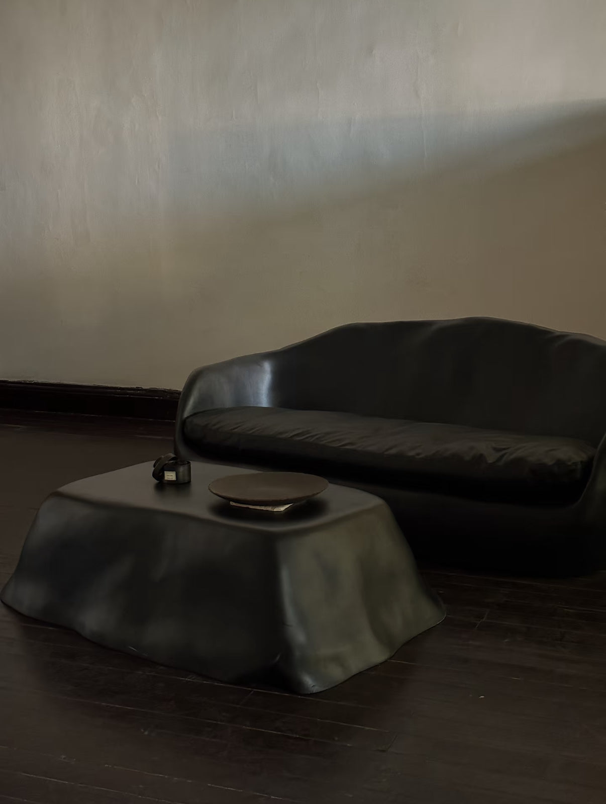 Pudding coffee table
