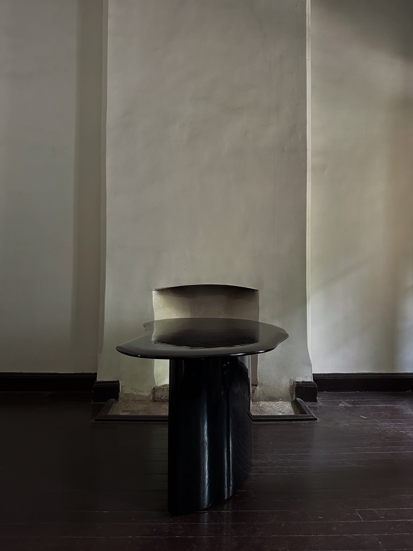 Oracle Dining Table